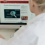 التخلص من السموم الرقمية: الانفصال عن العالم الرقمي للتواصل مجددًا مع نفسك